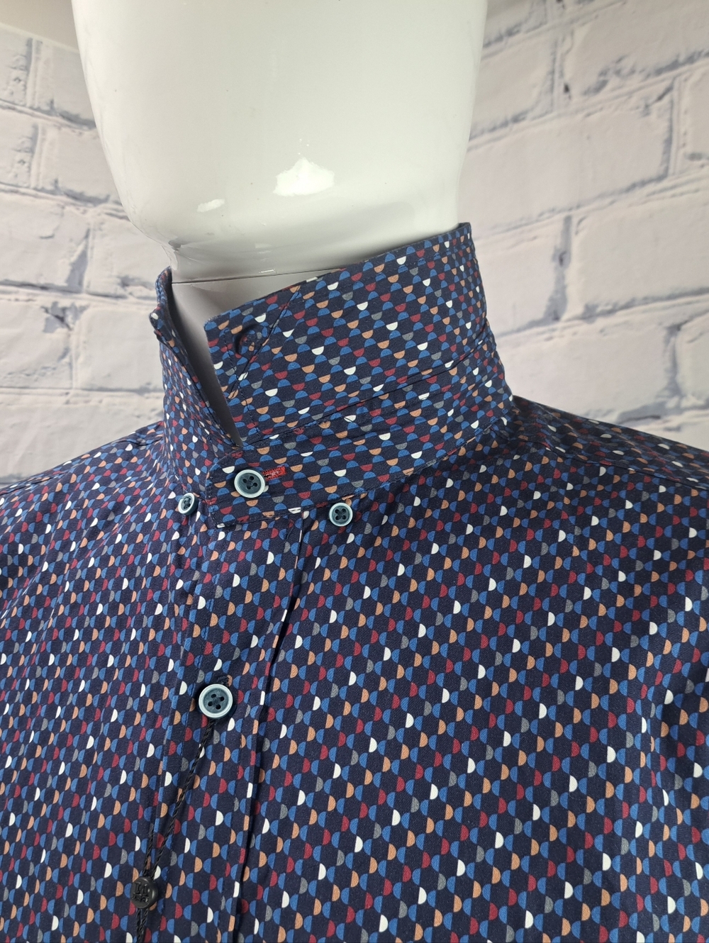 NWT Robert Graham Men's Tailored Fit Dress Shirt Colorful Retro Pattern XL - Picture 10 of 15
